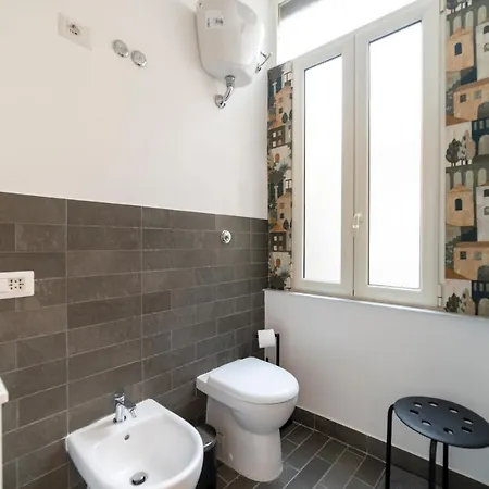 Il Vicoletto Maiorani 39 * نابولي